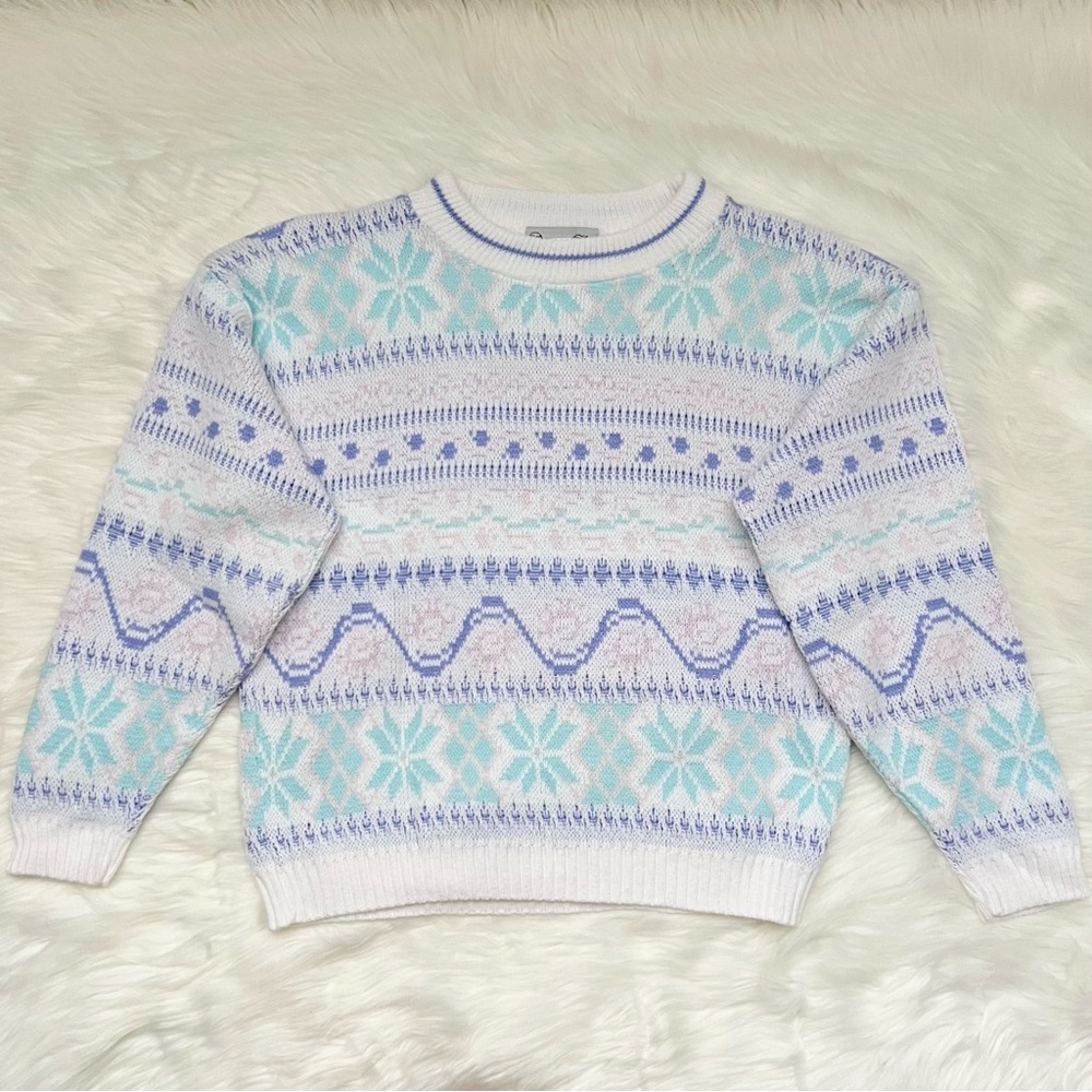 Precious Knits Vintage White Knit Sweater with Pastel Pattern